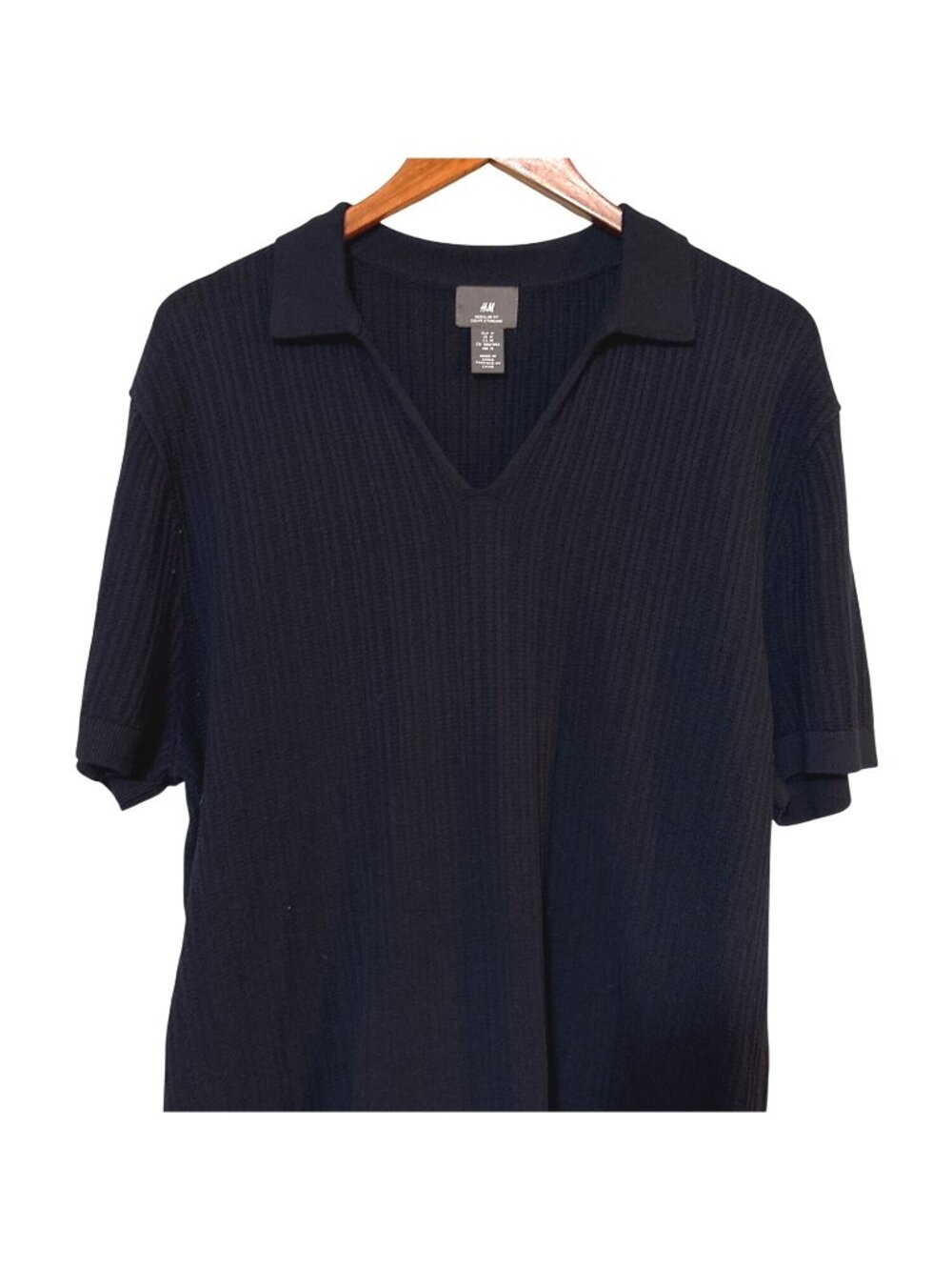 H&M Navy Regular Fit Cotton Knit V-Neck Short Sleeve Sweater Womens Size M - Picture 2 of 7